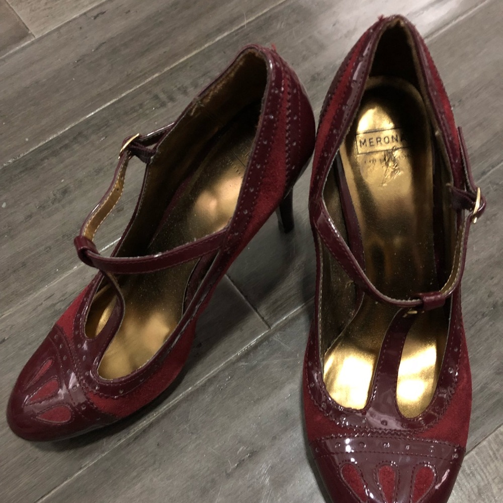 Shoes⭐️ - Picture 2 of 3